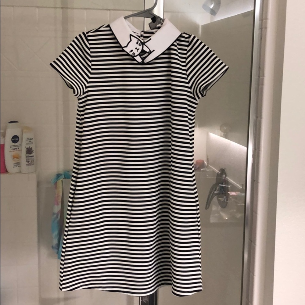 Gently used striped shift dress with cat collar!